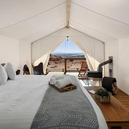 Under Canvas Lake Powell-Grand Staircase Big Water Exterior foto